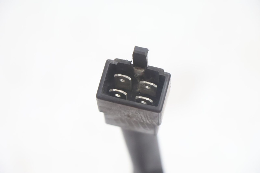 photo de REGLER LICHTMASCHINE PEUGEOT SATELIS 125 (2013 - 2018) - Oberflächenzustand und Material
