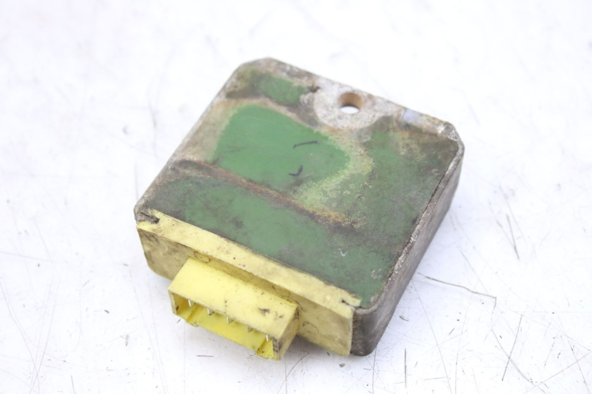 photo de LADEREGLER APRILIA SCARABEO 100 (2003 - 2012) - Alternative Perspektive