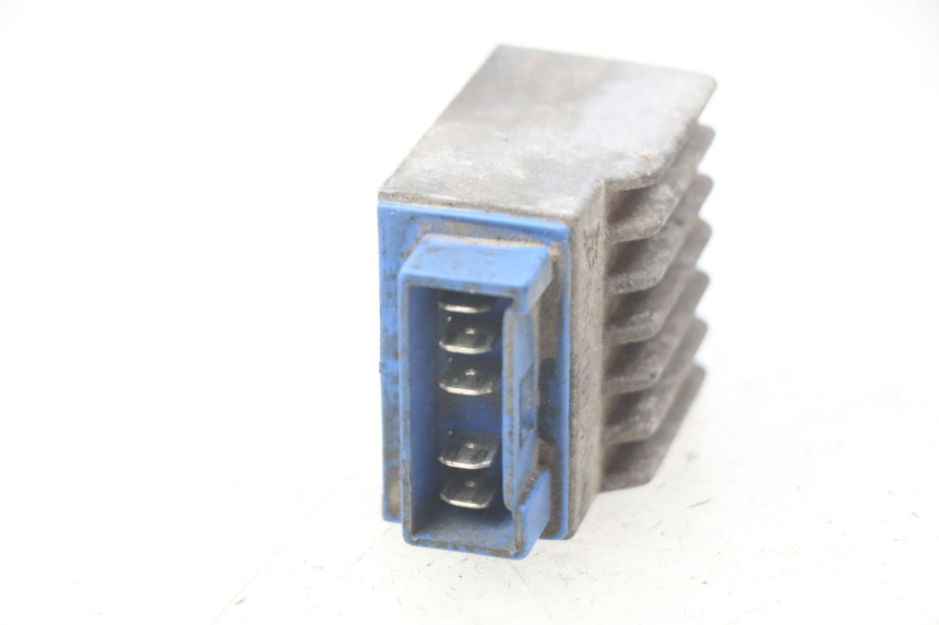 photo de LICHTMASCHINENREGLER DERBI SENDA 50 (2003 - 2005) - Detailansicht des Bauteils