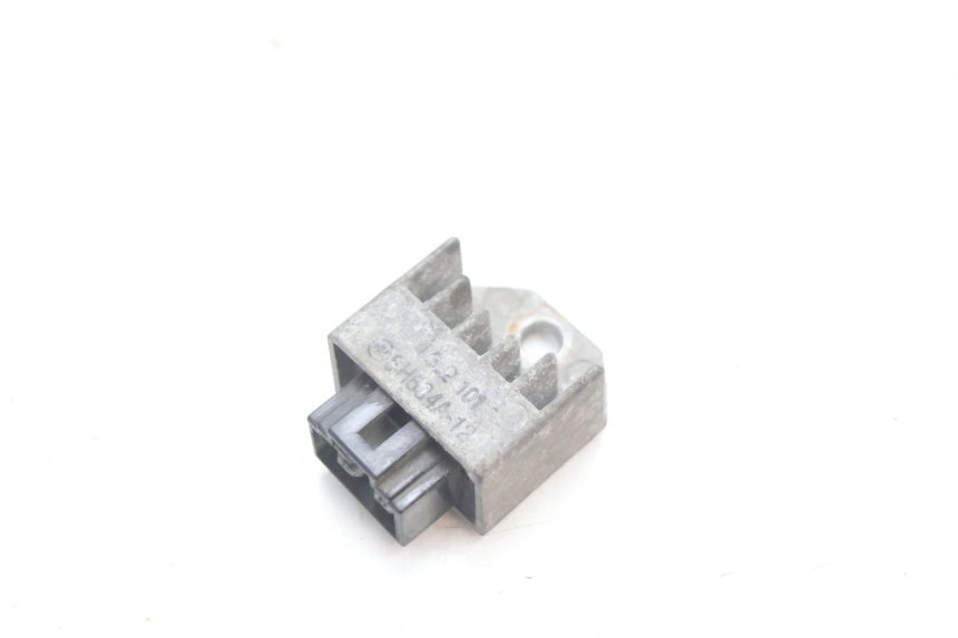 photo de REGLER LICHTMASCHINE PEUGEOT SPEEDFIGHT 2 AC 50 (2000 - 2009) - Hauptansicht