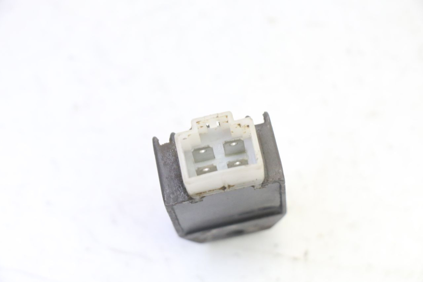 photo de LADEREGLER PEUGEOT SPEEDFIGHT 3 AIR 50 (2009 - 2015) - Alternative Perspektive