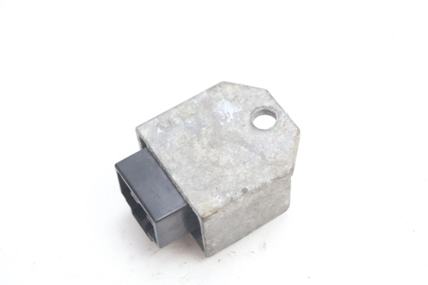photo de LICHTMASCHINENREGLER PEUGEOT SPEEDFIGHT LC 50 (1996 - 2002) - Alternative Perspektive