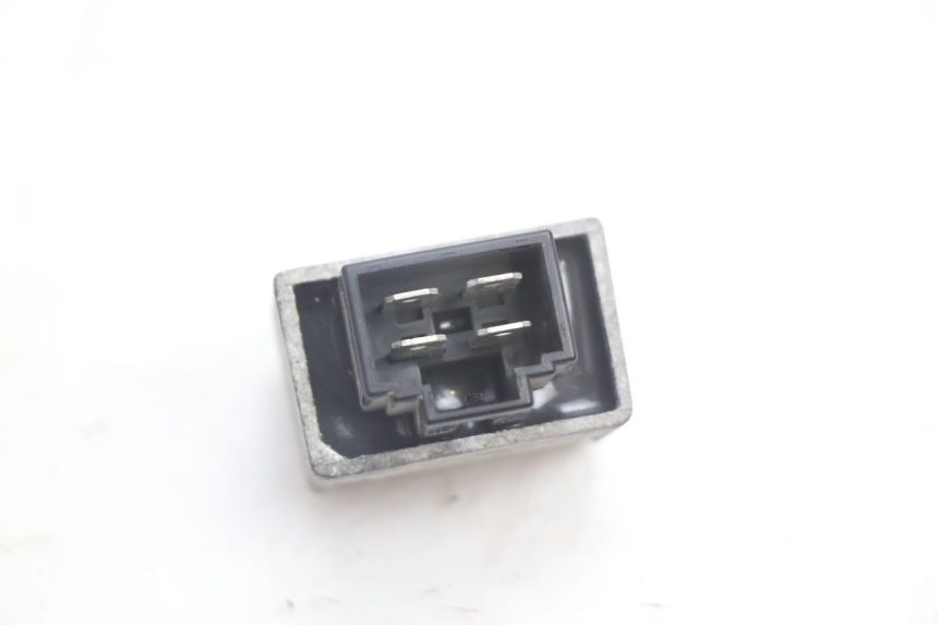photo de LICHTMASCHINENREGLER PEUGEOT SPEEDFIGHT LC 50 (1996 - 2002) - Zoom auf Gebrauchszustand