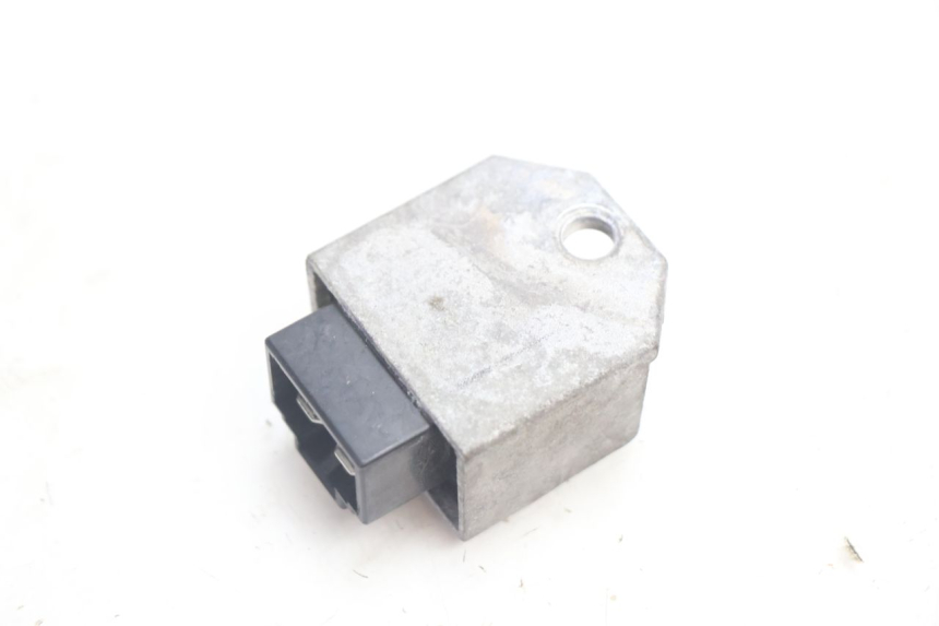 photo de LICHTMASCHINENREGLER PEUGEOT SPEEDFIGHT LC 50 (1996 - 2002) - Alternative Perspektive
