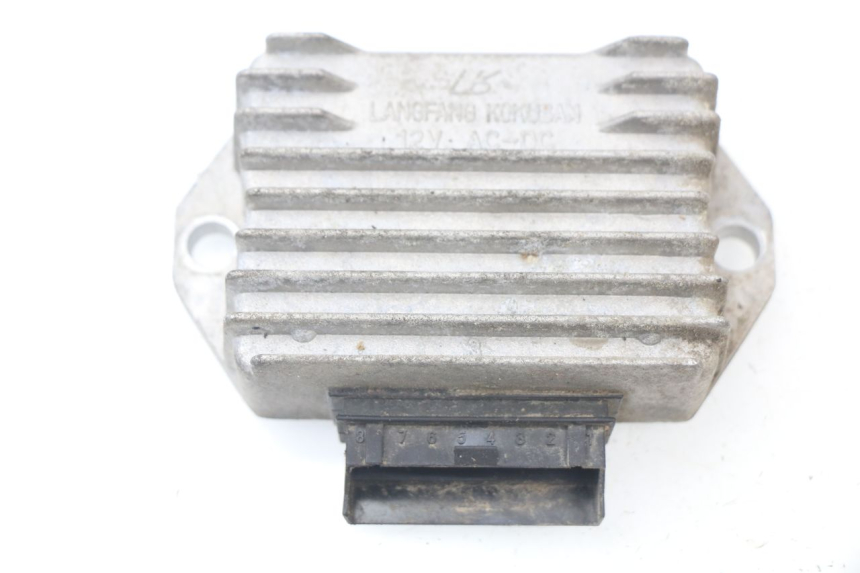 photo de LICHTMASCHINENREGLER APRILIA SR 2T 50 (2012 - 2017) - Hauptansicht