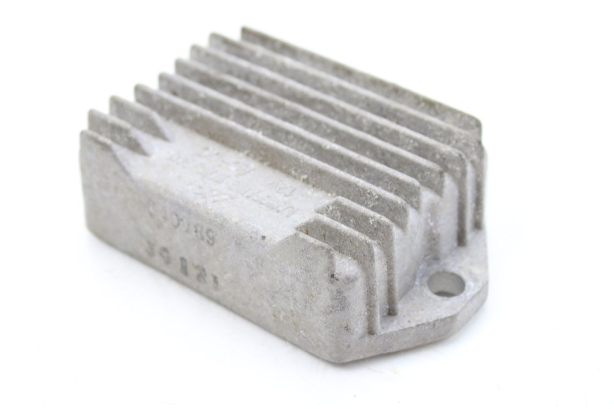 photo de LICHTMASCHINENREGLER APRILIA SR 2T 50 (2012 - 2017) - Detailansicht des Bauteils