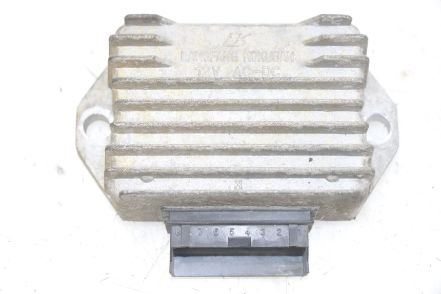 photo de LICHTMASCHINENREGLER APRILIA SR 2T 50 (2012 - 2017) - Hauptansicht