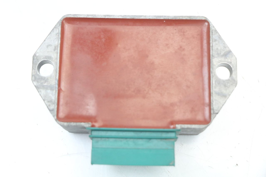 photo de REGLER LICHTMASCHINE APRILIA SR CARB LC 2T 50 (2004 - 2012) - Technische Nahaufnahme