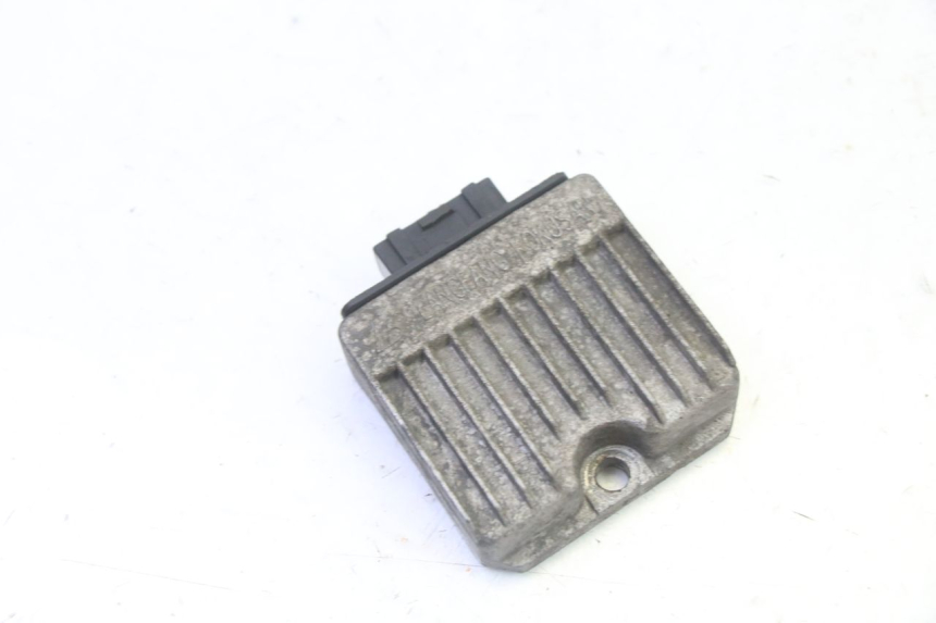 photo de LICHTMASCHINENREGLER APRILIA SR R 2T LC 50 (2018 - 2021) - Detailansicht des Bauteils