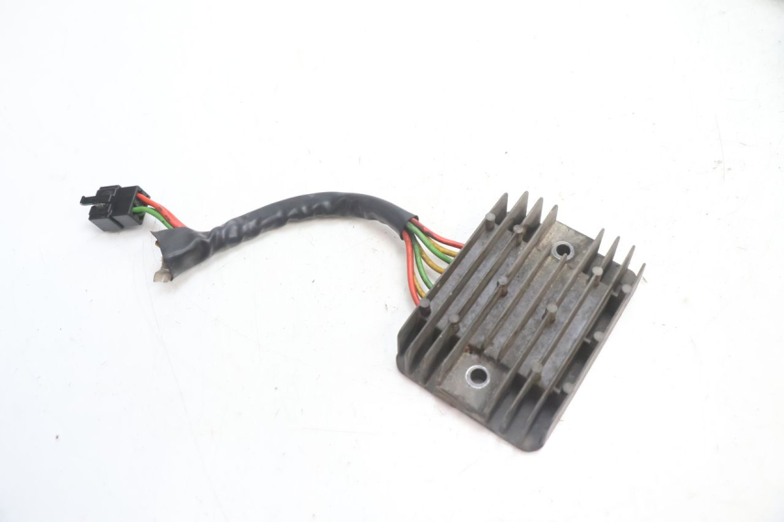 photo de REGLER LICHTMASCHINE DUCATI SS IE DS CARENEE 1000 (2002 - 2006) - Hauptansicht