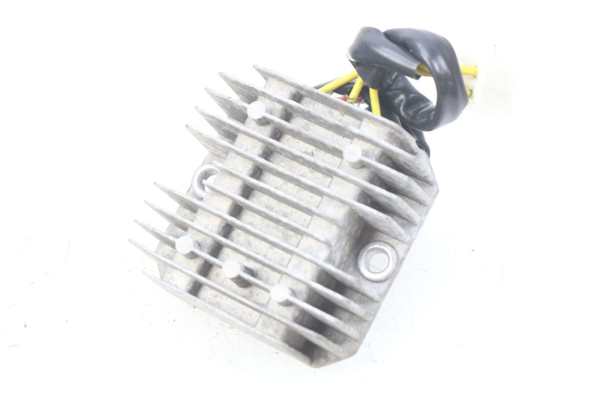 photo de REGLER LICHTMASCHINE KYMCO SUPER 8 4T 50 (2018 - 2020) - Hauptansicht