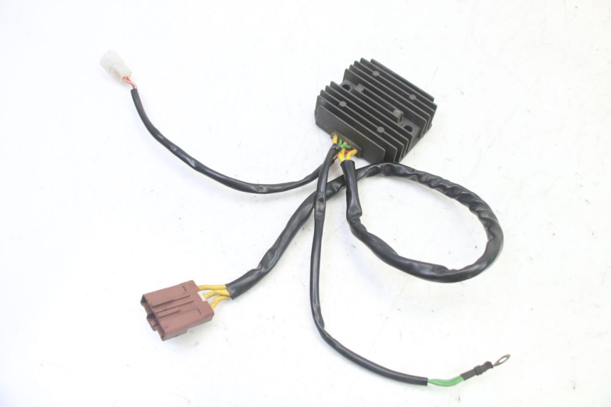 photo de REGLER LICHTMASCHINE KTM SUPERENDURO R 950 (2005 - 2009) - Detailansicht des Bauteils