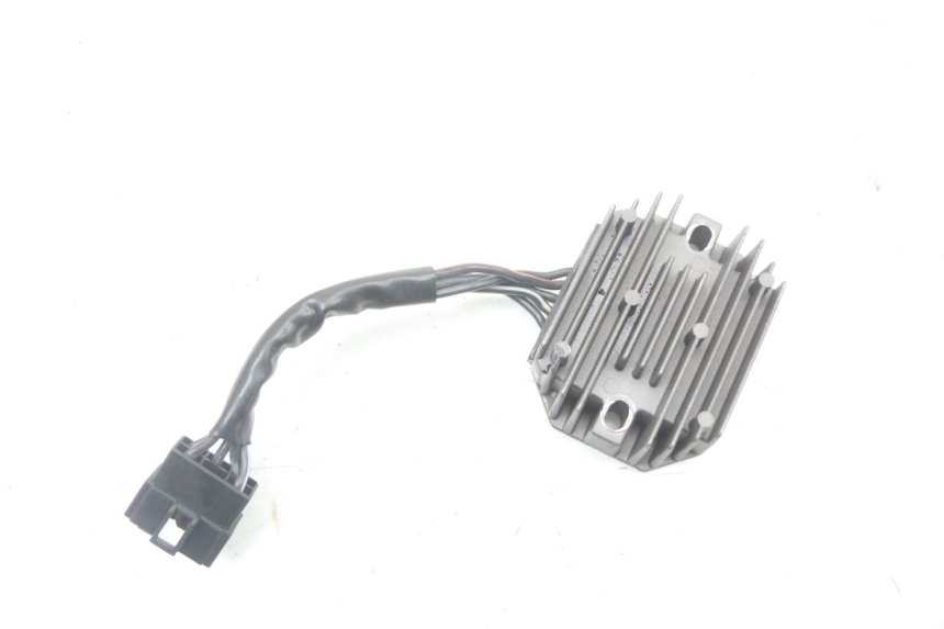 photo de REGLER LICHTMASCHINE SUZUKI SV S 650 (1999 - 2002) - Detailansicht des Bauteils