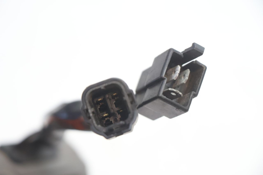 photo de REGLER LICHTMASCHINE SUZUKI SV S 650 (2003 - 2009) - Gesamtansicht des Produkts