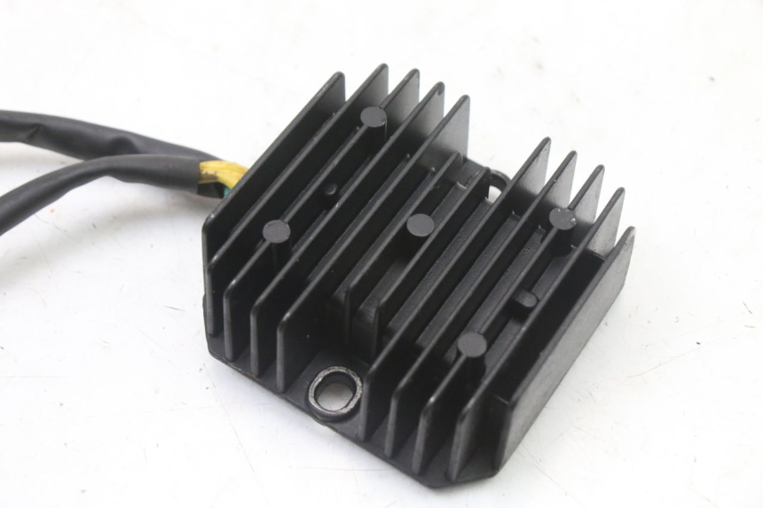 photo de LICHTMASCHINENREGLER SYM FIDDLE 3 III 125 (2014 - 2020) - Zoom auf Gebrauchszustand