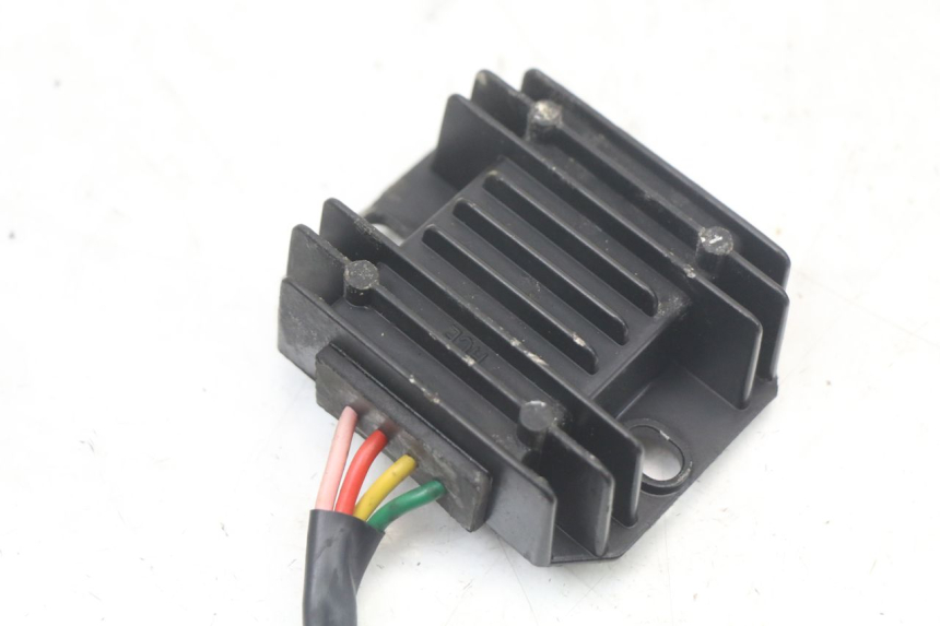 photo de SPANNUNGSREGLER SYM ORBIT 2 4T 50 (2018 - 2022) - Zoom auf Gebrauchszustand