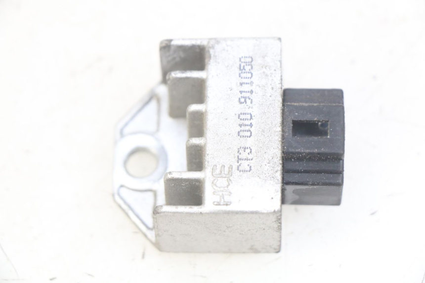 photo de SPANNUNGSREGLER SYM SYMPHONY 125 (2009 - 2015) - Hauptansicht