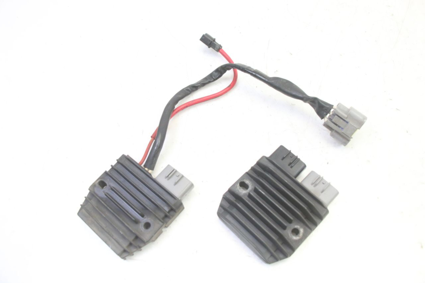 photo de LICHTMASCHINENREGLER YAMAHA TDM ABS 900 (2002 - 2014) - Hauptansicht