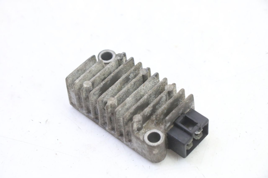 photo de LADEREGLER YAMAHA TDR DELTABOX 125 (1997 - 2003) - Hauptansicht