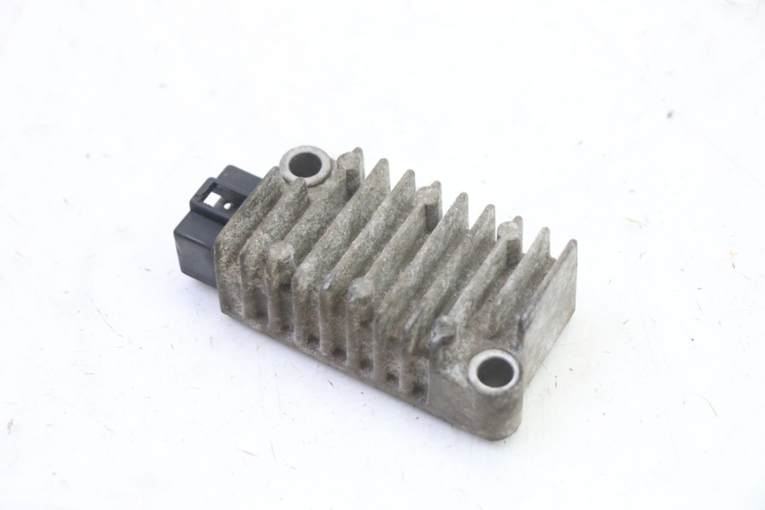 photo de LADEREGLER YAMAHA TDR DELTABOX 125 (1997 - 2003) - Detailansicht des Bauteils