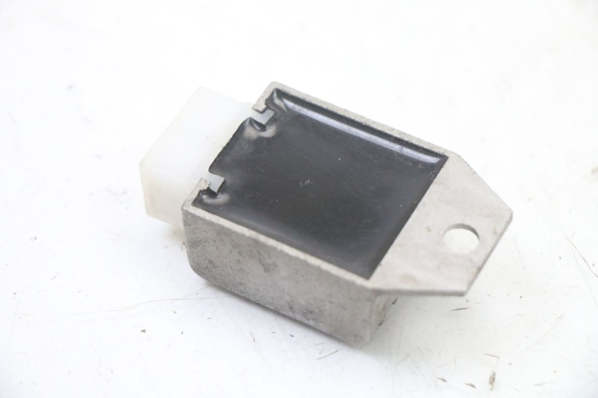 photo de REGLER LICHTMASCHINE TNT MOTOR ROMA 10' 2T 50 (2011 - 2018) - Alternative Perspektive