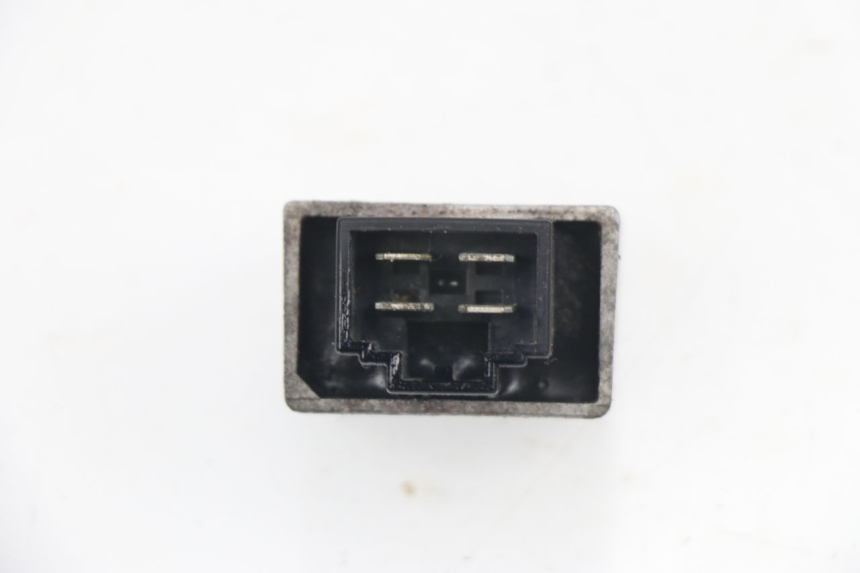 photo de REGLER LICHTMASCHINE PEUGEOT TREKKER TKR 50 (2005 - 2014) - Zoom auf Gebrauchszustand