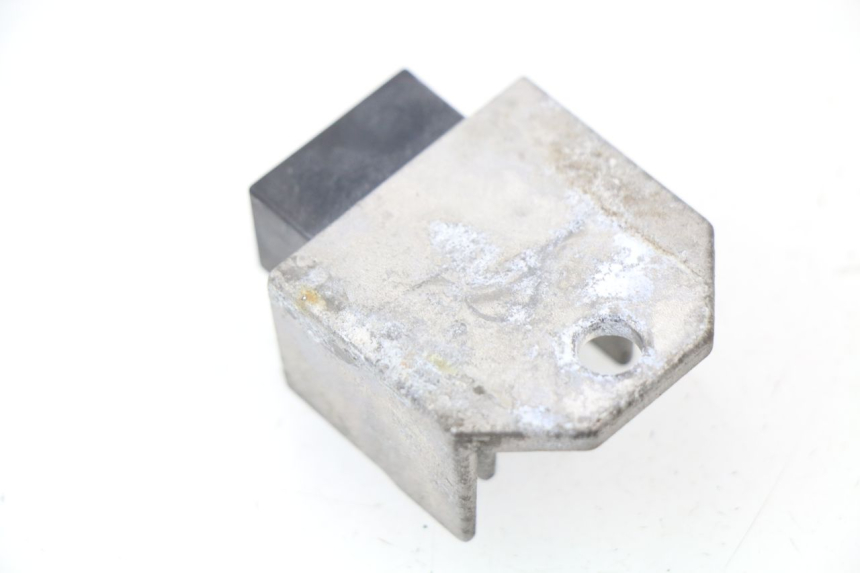 photo de REGLER LICHTMASCHINE PEUGEOT TREKKER TKR 50 (2005 - 2014) - Detailansicht des Bauteils