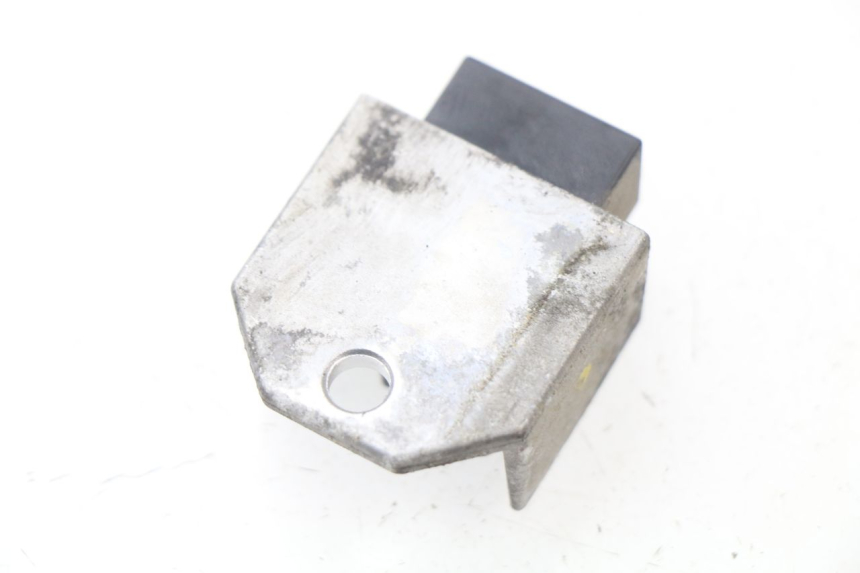 photo de REGLER LICHTMASCHINE PEUGEOT TREKKER TKR 50 (2005 - 2014) - Detailansicht des Bauteils