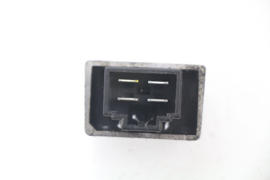 photo de REGLER LICHTMASCHINE PEUGEOT TREKKER TKR 50 (2005 - 2014) - Zoom auf Gebrauchszustand