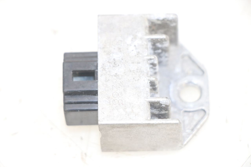 photo de LADEREGLER PEUGEOT TWEET 4T 50 (2014 - 2019) - Hauptansicht