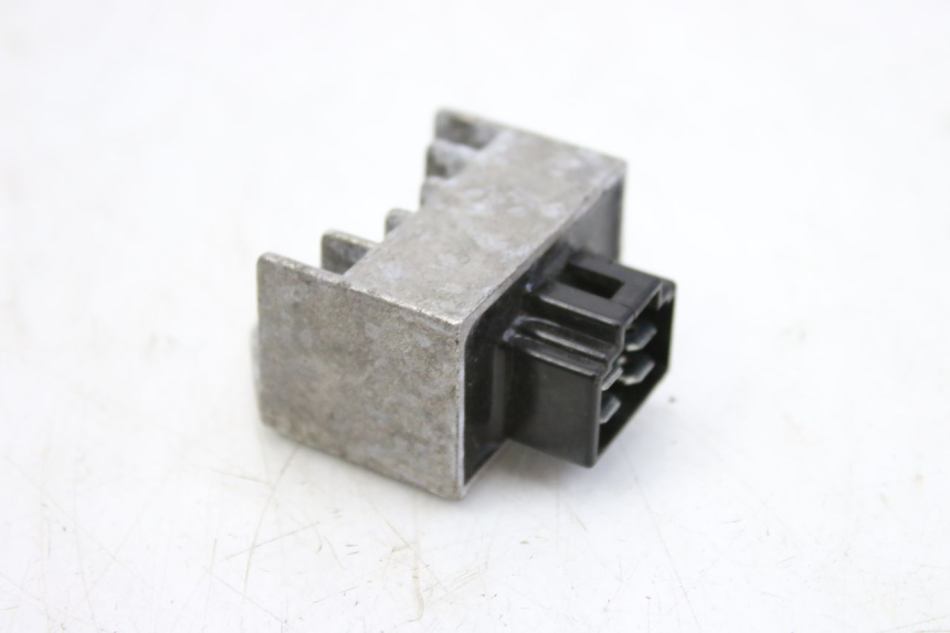 photo de LADEREGLER PEUGEOT TWEET 125 (2010 - 2017) - Hauptansicht