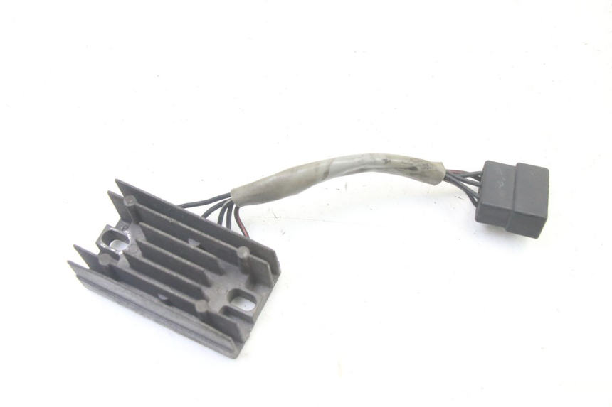 photo de SPANNUNGSREGLER SUZUKI UH BURGMAN 125 (2002 - 2006) - Hauptansicht