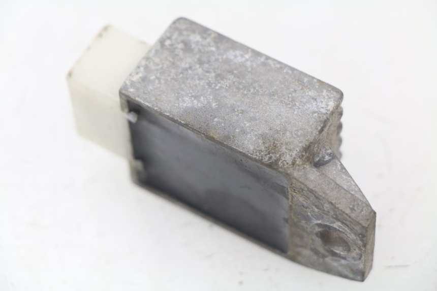 photo de LICHTMASCHINENREGLER PEUGEOT V-CLIC VCLIC 50 (2007 - 2013) - Detailansicht des Bauteils