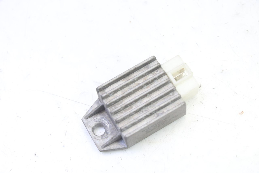 photo de LICHTMASCHINENREGLER PEUGEOT V-CLIC VCLIC 50 (2007 - 2013) - Hauptansicht