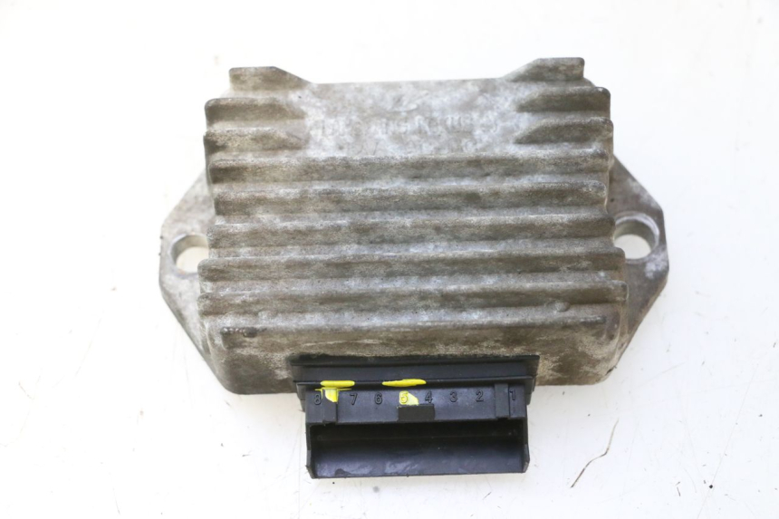 photo de LICHTMASCHINENREGLER PIAGGIO VESPA LX 2T 50 (2005 - 2013) - Hauptansicht
