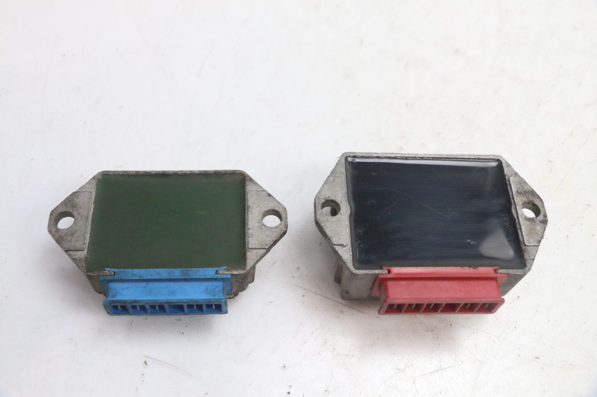 photo de REGLER LICHTMASCHINE PIAGGIO VESPA PK FL 2T 50 (1990 - 1996) - Technische Nahaufnahme