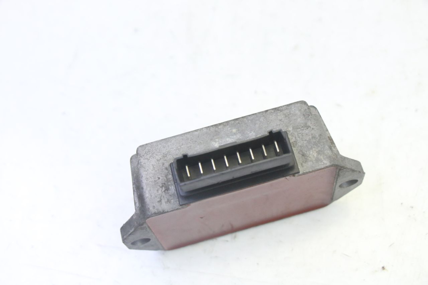 photo de SPANNUNGSREGLER PIAGGIO VESPA S 2T 50 (2007 - 2014) - Zoom auf Gebrauchszustand