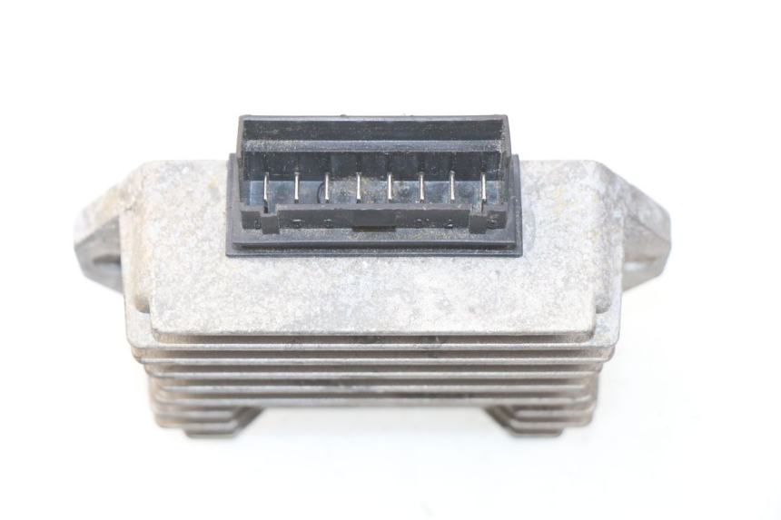 photo de LADEREGLER PIAGGIO VESPA SPRINT 2T 50 (2014 - 2018) - Zoom auf Gebrauchszustand