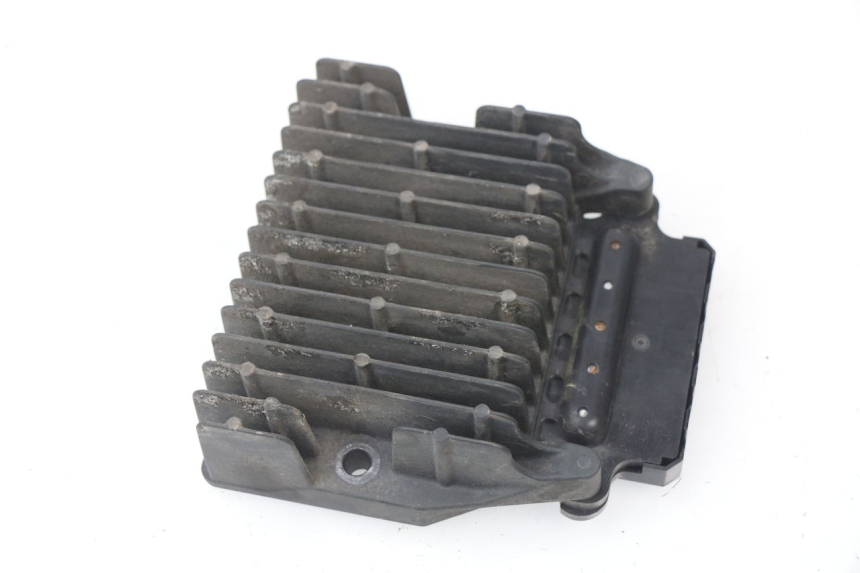 photo de REGLER LICHTMASCHINE HONDA VFR F 1200 (2010 - 2015) - Zoom auf Gebrauchszustand