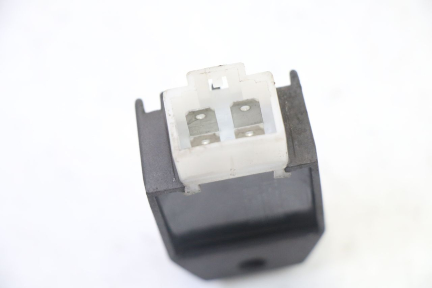 photo de LICHTMASCHINENREGLER PEUGEOT VIVACITY NEW 2T 50 (2008 - 2017) - Zoom auf Gebrauchszustand