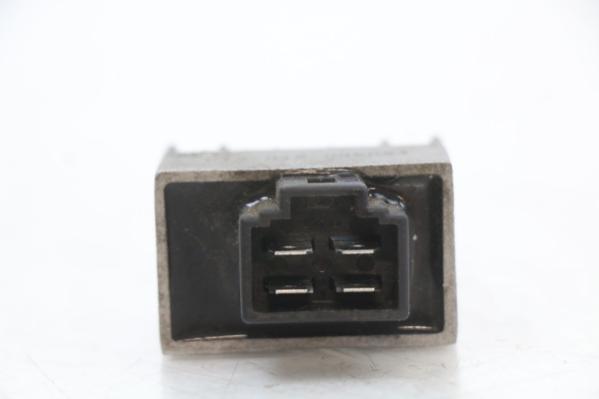 photo de LICHTMASCHINENREGLER PEUGEOT VIVACITY NEW 4T 50 (2008 - 2017) - Zoom auf Gebrauchszustand