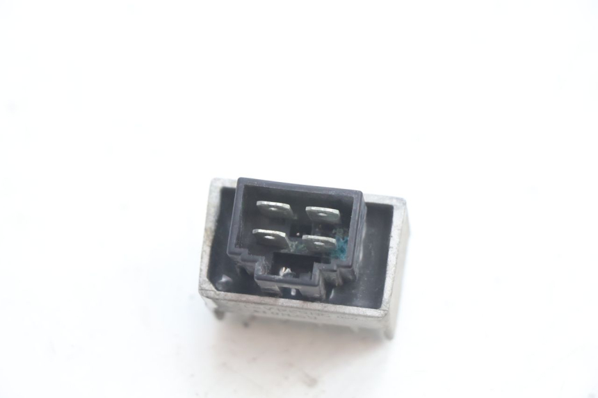 photo de LADEREGLER PEUGEOT VIVACITY 50 (2004 - 2009) - Zoom auf Gebrauchszustand