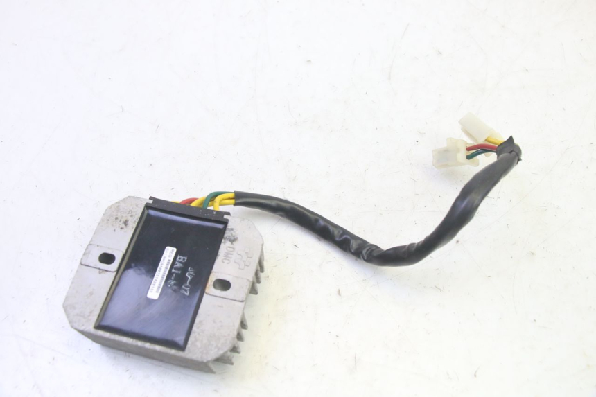 photo de REGLER LICHTMASCHINE DAELIM VJ ROADWIN FI 125 (2008 - 2017) - Alternative Perspektive