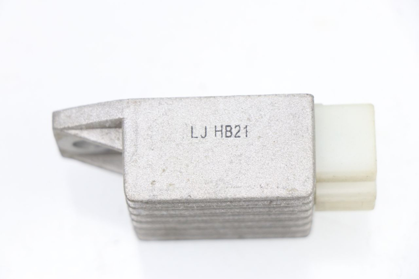 photo de REGLER LICHTMASCHINE BHM WACO 4T 50 (2008 - 2015) - Zoom auf Gebrauchszustand