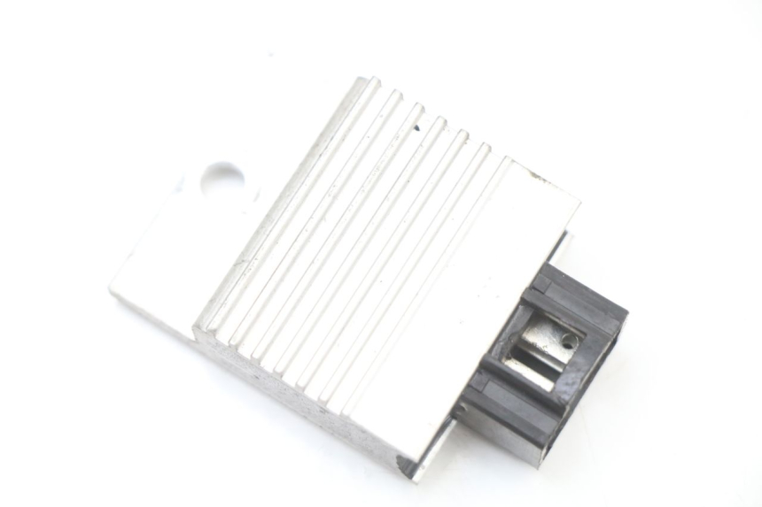 photo de REGLER LICHTMASCHINE HONDA WALLAROO DX 50 (1993 - 1996) - Detailansicht des Bauteils