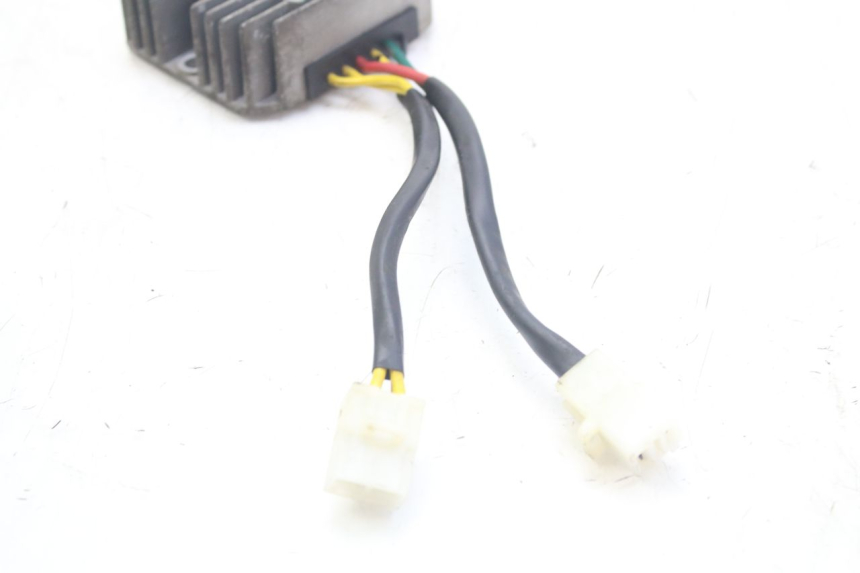 photo de REGLER LICHTMASCHINE KYMCO X-CITING XCITING 400 (2014 - 2018) - Zoom auf Gebrauchszustand