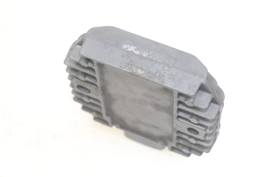 photo de LICHTMASCHINENREGLER YAMAHA XMAX X-MAX 125 (2006 - 2009) - Zoom auf Gebrauchszustand