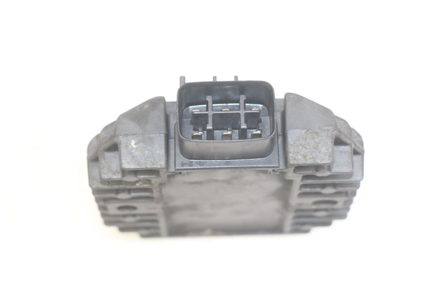 photo de LICHTMASCHINENREGLER YAMAHA XMAX X-MAX 125 (2006 - 2009) - Alternative Perspektive