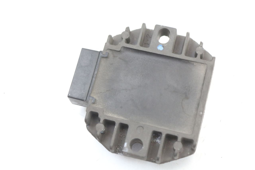 photo de LADEREGLER YAMAHA X-MAX XMAX 125 (2010 - 2013) - Alternative Perspektive