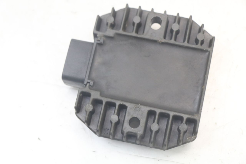 photo de LICHTMASCHINENREGLER YAMAHA XMAX X-MAX 125 (2006 - 2009) - Technische Nahaufnahme